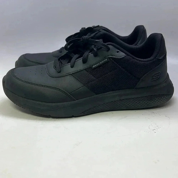 Women’s Skechers Lace Up Athletic Food Service Shoe Size 11 Black, Pre-owned - Picture 2 of 8